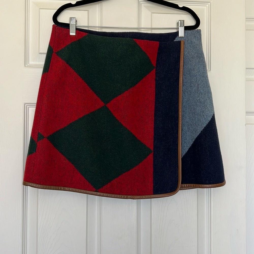 EUC Tory Burch skirt, size 14